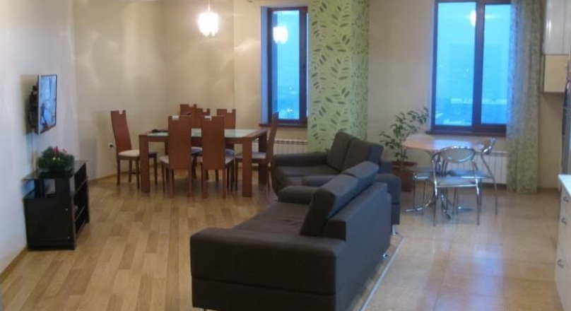 4 սեն. բնակարան,Աջափնյակ