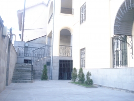 Առանձնատուն, Նորք Մարաշ