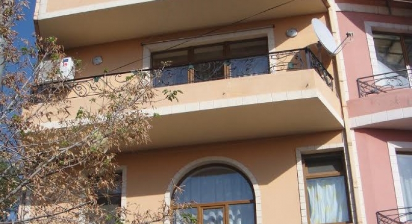 Առանձնատուն,Արաբկիր